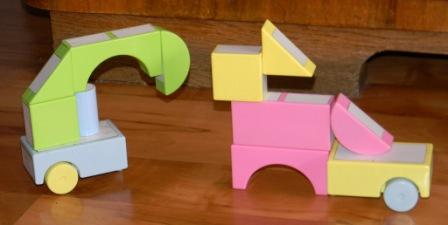 A Chinese magnetic construction set for toddlers