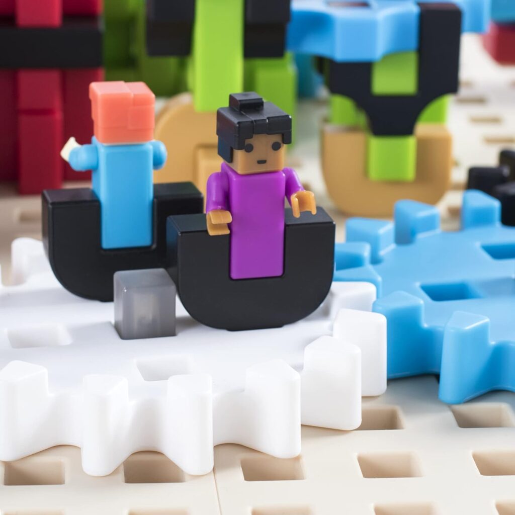 Guidecraft IO Blocks Center - Figurines 4